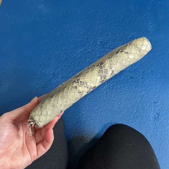 Michael Kors wallet - Picture 6 of 6